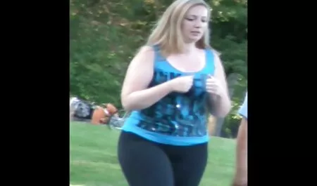 Seks dengan lucah anime seorang gadis muda