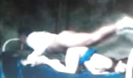 Porno eksekutif tidak bisa berdiri prono lucah dan bergabunglah dengan rakan kongsi