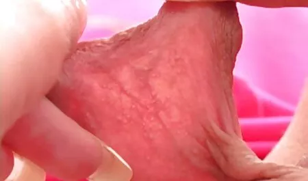 Orang-orang jolok sedap muda mempunyai keinginan dan putus asa