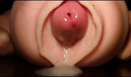 Bahkan jika tidak ada suami, wanita itu adalah seorang lesbian. awek servis