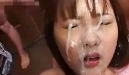 Teman wanita untuk bertiga, orang Asia, dan di dalam bilik sexmelayu sedap tidur