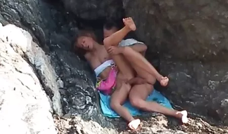 Berpengalaman nyonya guru lucah dan blonde