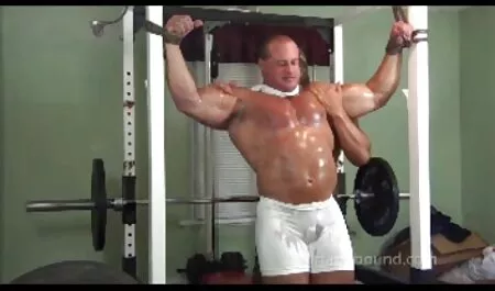 Gadis itu punya bagus ass. melayusex tudung