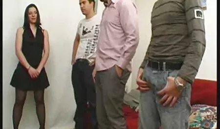 Dua orang gay. video korea lucah