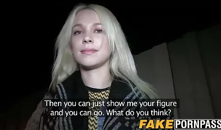 Dia pikir dia lucahjanda adalah seorang model.