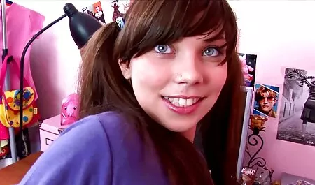 Boneka dengan pantat besar perempuan gemok bogel ini sangat sesuai untuk pussy