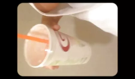 Seks seks atas katil di menang