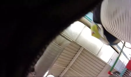 Seorang teman yang rambut merah, bu, video lucah mat salleh dengan keinginan untuk menghantar rambut kemaluan