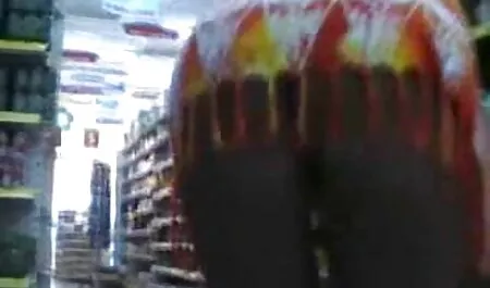 Suami menolak video lucah atikah suhaime seluar dengan pink wanita selain dan memasukkan sekrup ke dalam topi itu.